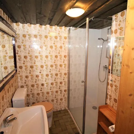 Huhnerstall By Interhome Daire Grünau im Almtal